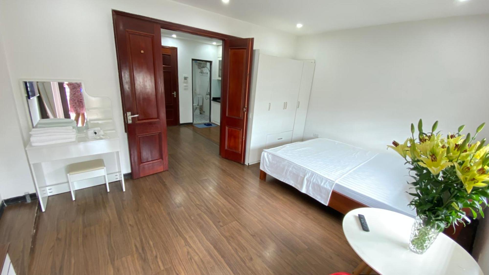 Era La Thanh Khách sạn hẻo lánh *